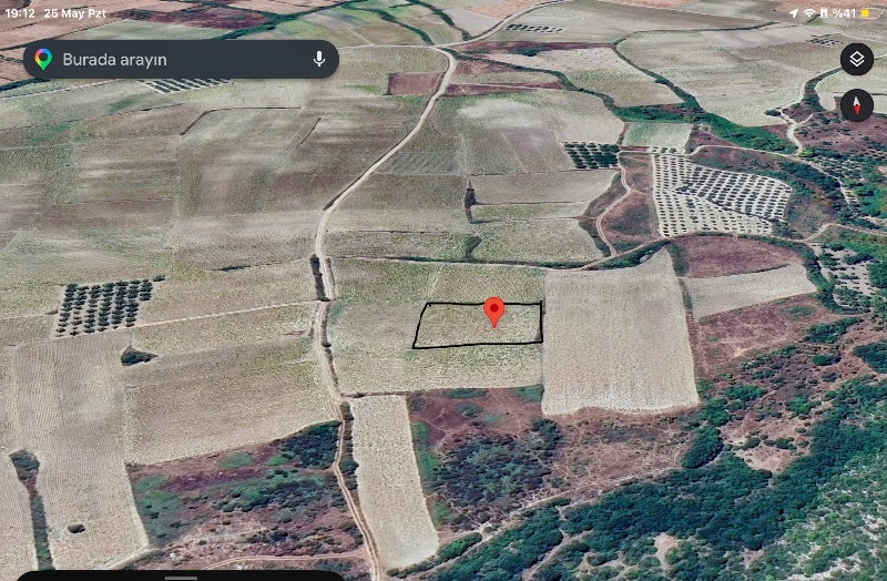 DijitalEmlak'tan Karacabey Çamlıca'da Satılık 2.800 m2 Yatırmlık Kıymetli Arazi.