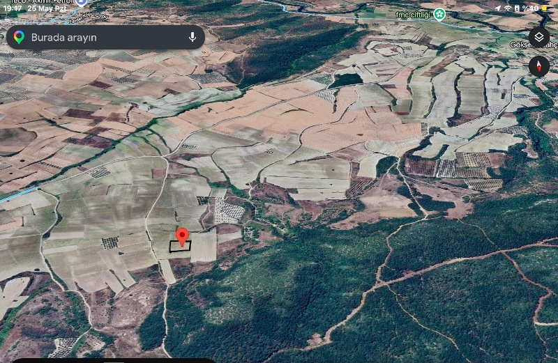DijitalEmlak'tan Karacabey Çamlıca'da Satılık 2.800 m2 Yatırmlık Kıymetli Arazi.