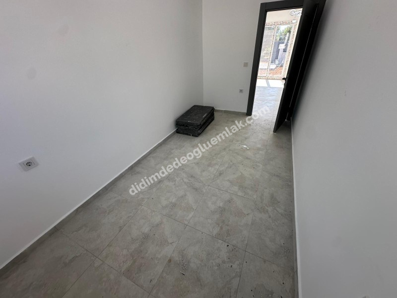 DİDİM AKYENİKÖYDE 300 M2 ARSADA TEK KATLI MÜSTAKİL EV