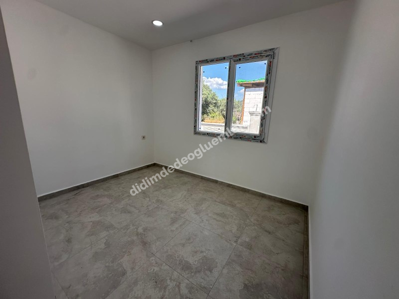 DİDİM AKYENİKÖYDE 300 M2 ARSADA TEK KATLI MÜSTAKİL EV