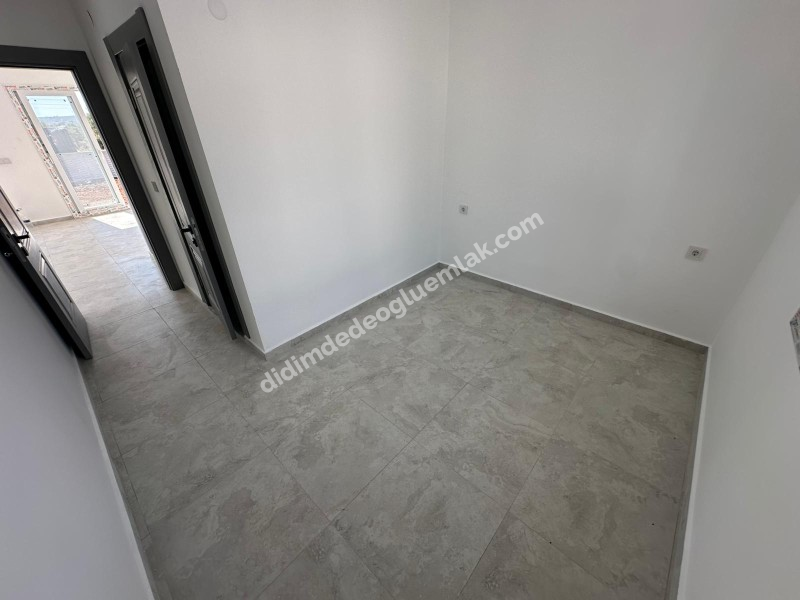 DİDİM AKYENİKÖYDE 300 M2 ARSADA TEK KATLI MÜSTAKİL EV