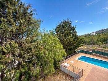 Girne Çatalköy Satılık Türk Koçanlı 3+2 Villa