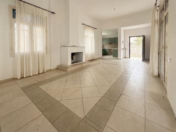 Girne Çatalköy Satılık Türk Koçanlı 3+2 Villa