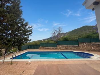 Girne Çatalköy Satılık Türk Koçanlı 3+2 Villa