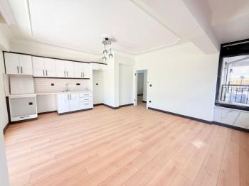 DİDİM ALTINKUM’DA DENİZE 500 METRE MESAFEDE HAVUZLU GENİŞ BALKONLU 2+1 FIRSAT DAİRE! 