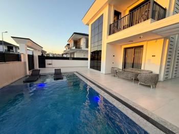 Didim'de Satılık Tam Müstakil Eşyalı Villa