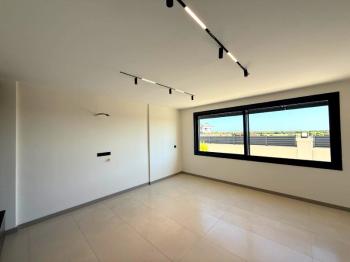Didim Efeler Mahallesinde Site İçerisinde Satılık 3+1 Villa