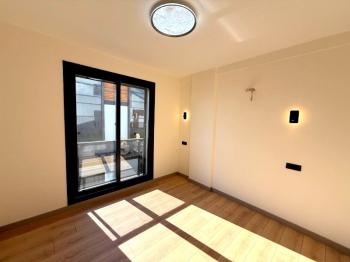 Didim Efeler Mahallesinde Site İçerisinde Satılık 3+1 Villa