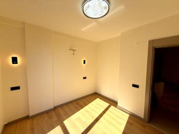 Didim Efeler Mahallesinde Site İçerisinde Satılık 3+1 Villa