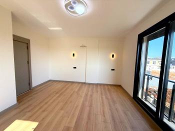 Didim Efeler Mahallesinde Site İçerisinde Satılık 3+1 Villa