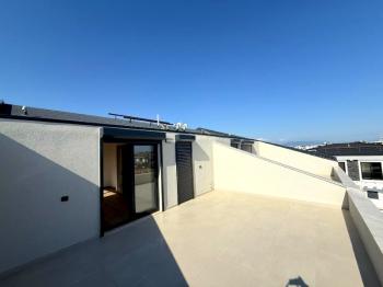 Didim Efeler Mahallesinde Site İçerisinde Satılık 3+1 Villa