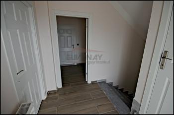 GÜVENAY - ÇORUM MERKEZ ESKİEKİN ALİKİ MEVKİ 5,788M2 4+1 VİLLALI KİRALIK BAĞ 