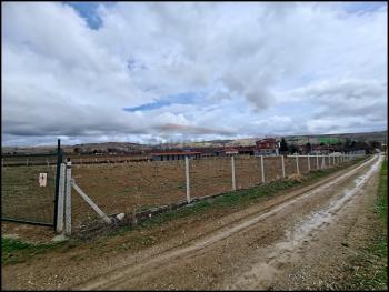 GÜVENAY - ÇORUM MERKEZ ESKİEKİN ALİKİ MEVKİ 5,788M2 4+1 VİLLALI KİRALIK BAĞ 