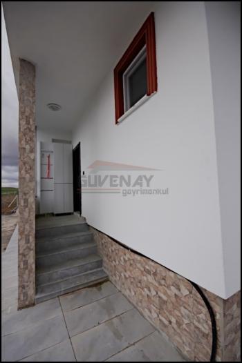 GÜVENAY - ÇORUM MERKEZ ESKİEKİN ALİKİ MEVKİ 5,788M2 4+1 VİLLALI KİRALIK BAĞ 