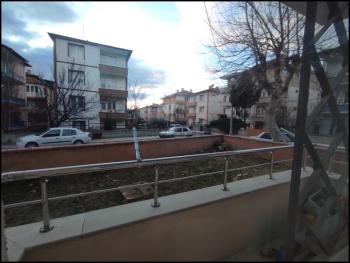 GÜVENAY - ÇORUM GÜLABİBEY MAH. ATATÜRK İLKOKULU CİVARI SATILIK 3+1 DAİRE