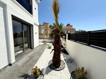 Didim'de Satılık Eşyalı Tam Müstakil Villa