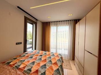 Didim'de Satılık Eşyalı Tam Müstakil Villa