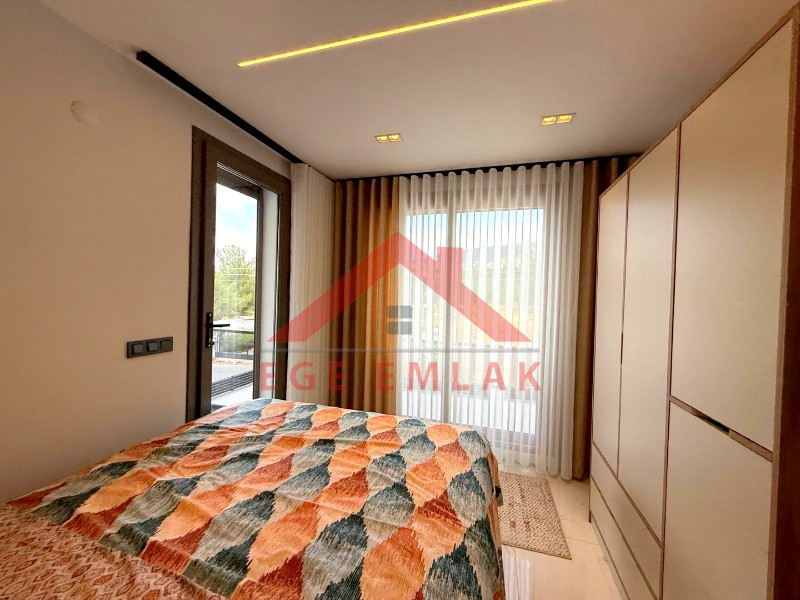 Didim'de Satılık Eşyalı Tam Müstakil Villa