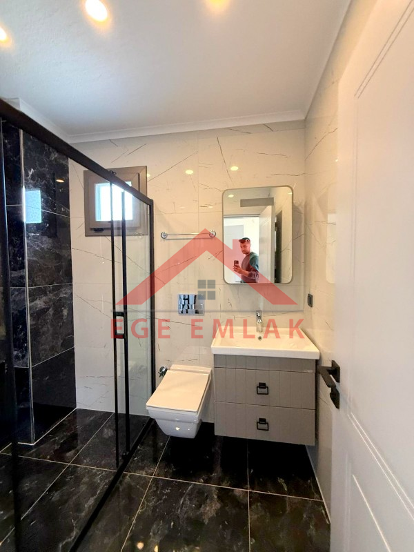 Didim'de Satılık Eşyalı Tam Müstakil Villa
