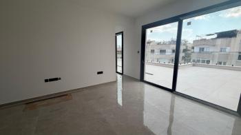 Lefkoşa Ortaköy Bölgesinde SATILIK 2+1 PENTHOUSE