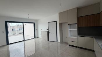 Lefkoşa Ortaköy Bölgesinde SATILIK 2+1 PENTHOUSE