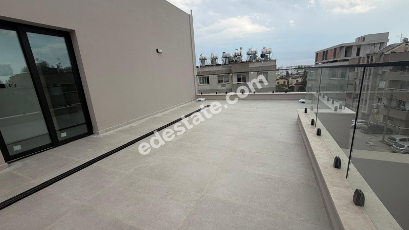 Lefkoşa Ortaköy Bölgesinde SATILIK 2+1 PENTHOUSE