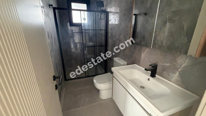 Lefkoşa Ortaköy Bölgesinde SATILIK 2+1 PENTHOUSE
