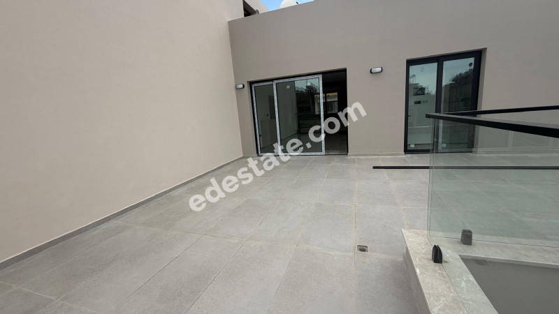 Lefkoşa Ortaköy Bölgesinde SATILIK 2+1 PENTHOUSE