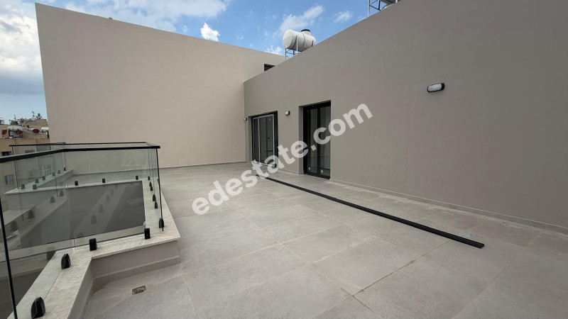 Lefkoşa Ortaköy Bölgesinde SATILIK 2+1 PENTHOUSE