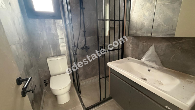 Lefkoşa Ortaköy Bölgesinde SATILIK 2+1 PENTHOUSE