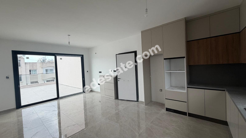 Lefkoşa Ortaköy Bölgesinde SATILIK 2+1 PENTHOUSE