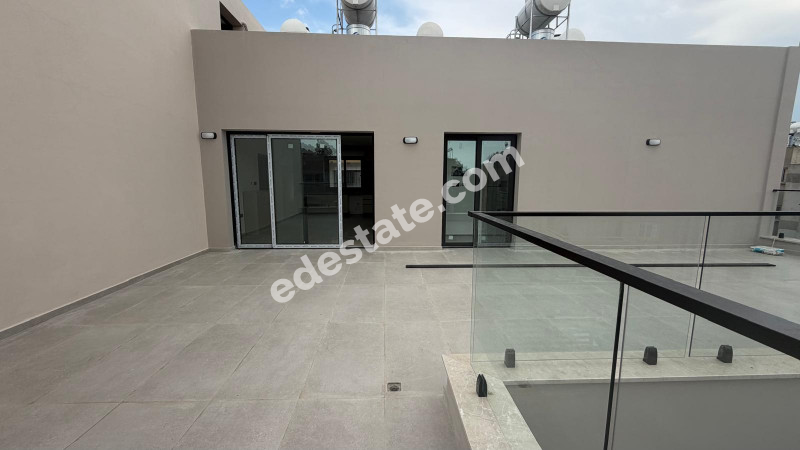 Lefkoşa Ortaköy Bölgesinde SATILIK 2+1 PENTHOUSE