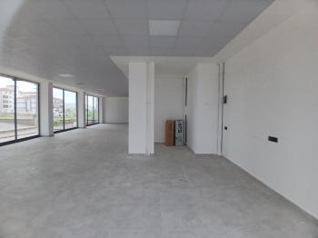 GÜVENAY - ÇORUM FEN LİSESİ CADDESİ ÜZERİ SATILIK DÜKKAN