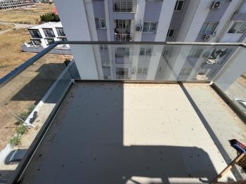 MAĞUSA YENİBOĞAZİÇİN'DE KOÇANI HAZİR 3+1 FUL EŞYALI DAİRE 