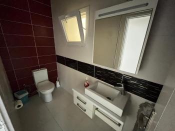 MAĞUSA YENİBOĞAZİÇİN'DE KOÇANI HAZİR 3+1 FUL EŞYALI DAİRE 