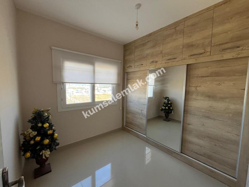 MAĞUSA YENİBOĞAZİÇİN'DE KOÇANI HAZİR 3+1 FUL EŞYALI DAİRE 