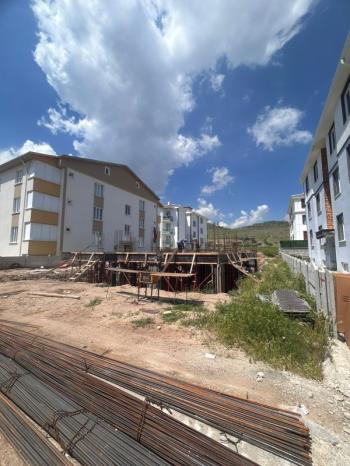 AFYON ÜÇOK EMLAKTAN KANLICA MAH SATILIK 2+1 LÜX TOPRAKTAN DAİRELER