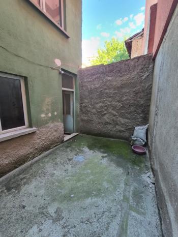 AFYON ÜÇOK EMLAKTAN YUNUS EMRE MAH CADDE ÜZERİ KİRALIK 2+1 DAİRE 