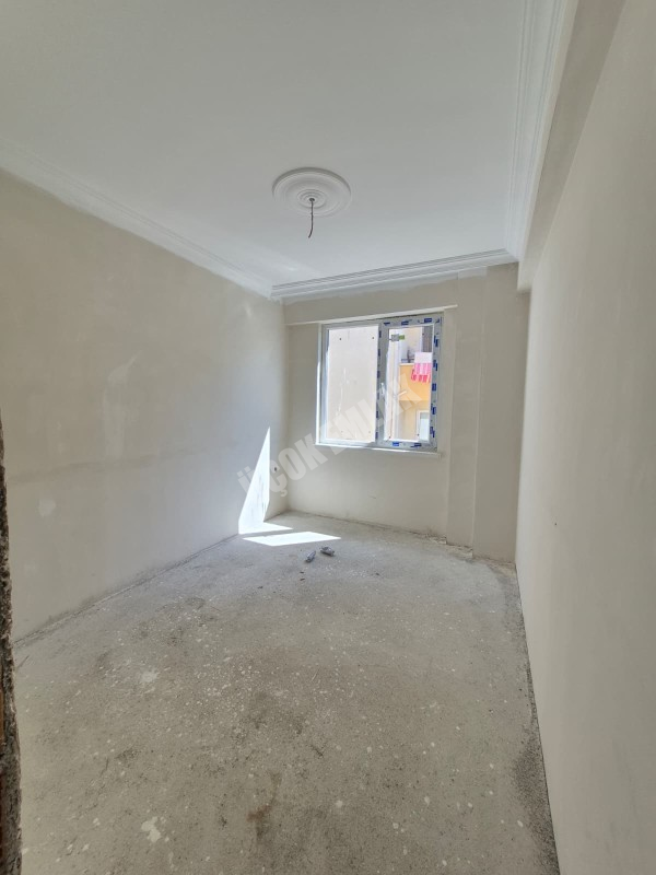 AFYON ÜÇOK EMLAKTAN KOCATEPE MAH 2+1 85M² TEMİZ BAKIMLI SIFIR  SATILIK DAİRE 