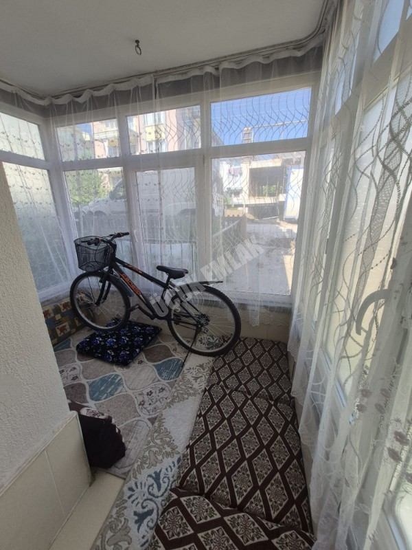  AFYON ÜÇOK EMLAKTAN MAREŞAL FEVZİ ÇAKMAK MAH 2+1 100M²  BAKIMLI MASRAFSIZ SATILIK DAİRE