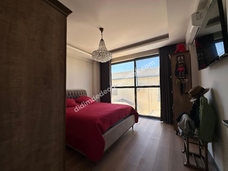 DİDİMDE DENİZE 600 MT. HAVUZLU SİTEDE UYGUN FİYATLI VİLLA
