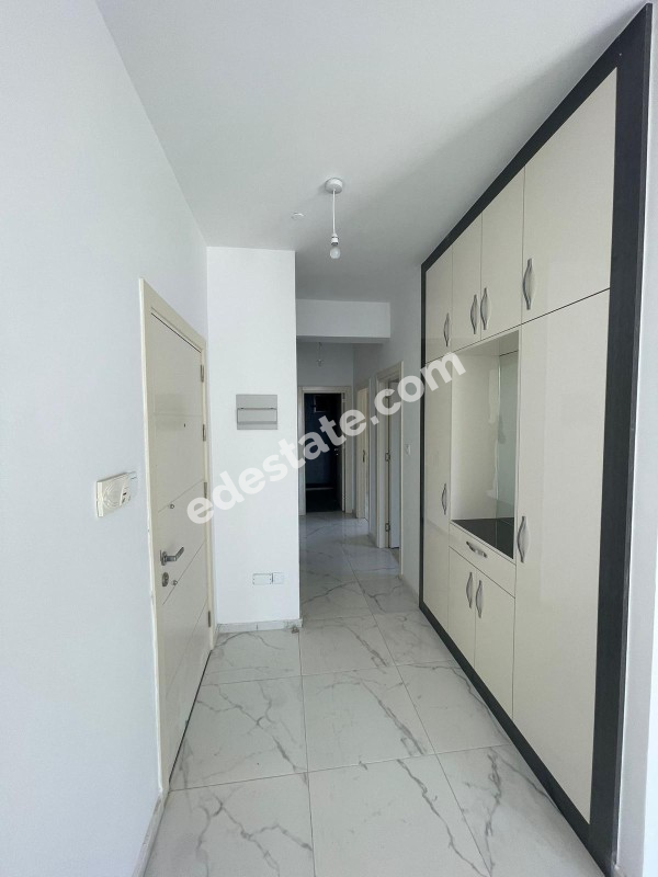 Lefkoşa Küçük Kaymaklı'da SATILIK TÜRK KOÇANLI 2+1 PENTHOUSE DAİRE