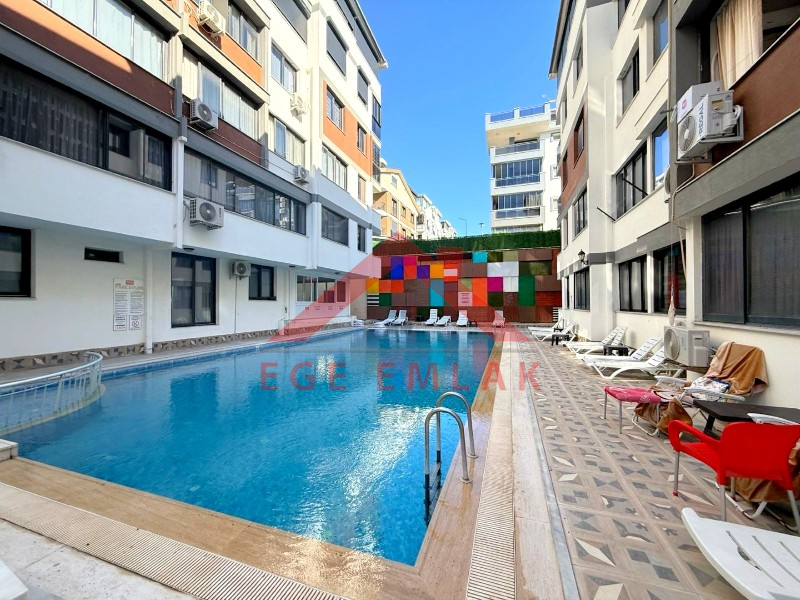 Didim'de Havuzlu Site İçerisinde Satılık Eşyalı 1+1 Yazlık