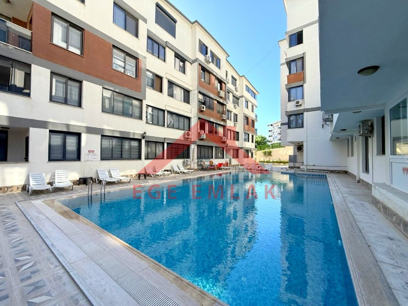 Didim'de Havuzlu Site İçerisinde Satılık Eşyalı 1+1 Yazlık