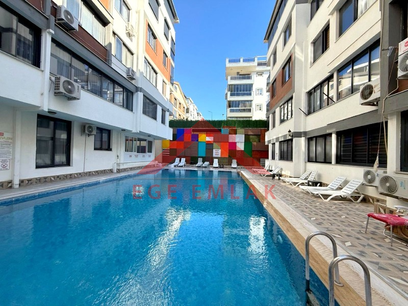 Didim'de Havuzlu Site İçerisinde Satılık Eşyalı 1+1 Yazlık