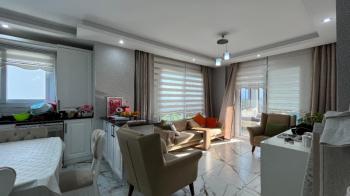 Elmas'tan Akdeniz Mh.’de Cepheleri Açık Huzur Dolu 4+1