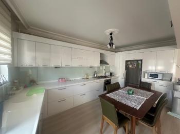 GÜVENAY - ÇORUM BUHARAEVLER 5. CADDESİ ARKASI 4+1 SATILIK DAİRE 