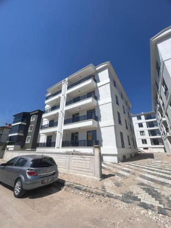 AFYON ÜÇOK EMLAKTAN MAREŞAL F ÇAKMAK MAH SATILIK SIFIR LÜX 3+1 ASANSÖRLÜ FIRSAT DAİRE