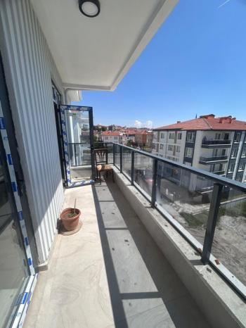 AFYON ÜÇOK EMLAKTAN MAREŞAL F ÇAKMAK MAH SATILIK SIFIR LÜX 3+1 ASANSÖRLÜ FIRSAT DAİRE
