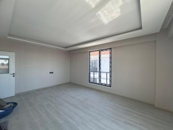 AFYON ÜÇOK EMLAKTAN MAREŞAL F ÇAKMAK MAH SATILIK SIFIR LÜX 3+1 ASANSÖRLÜ FIRSAT DAİRE